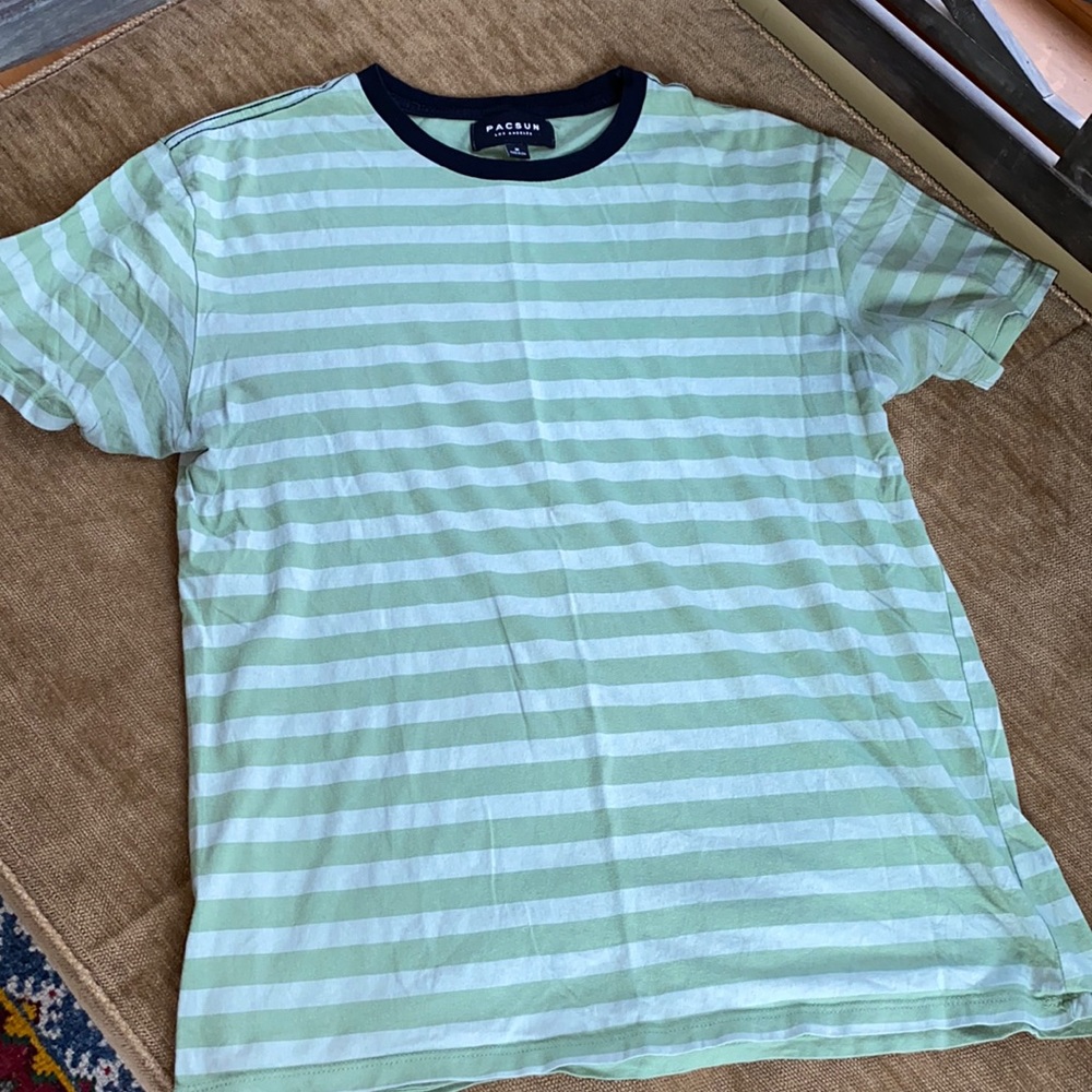 🔥(4 for 25) (2 for $13) Pacsun Tee shirt